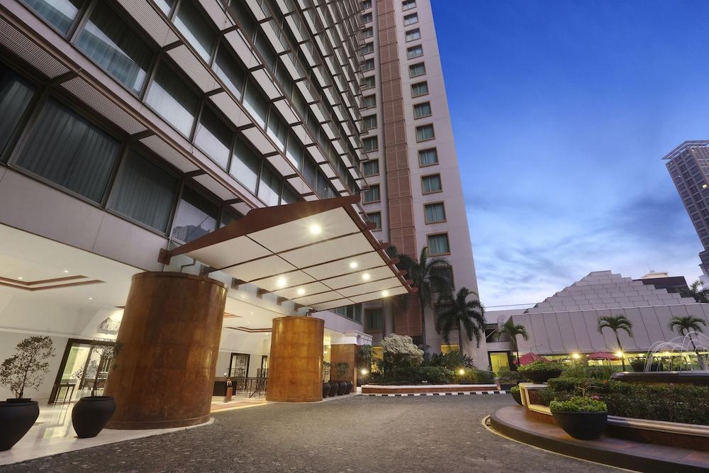 Ascott Jakarta Apartment Bagian luar foto